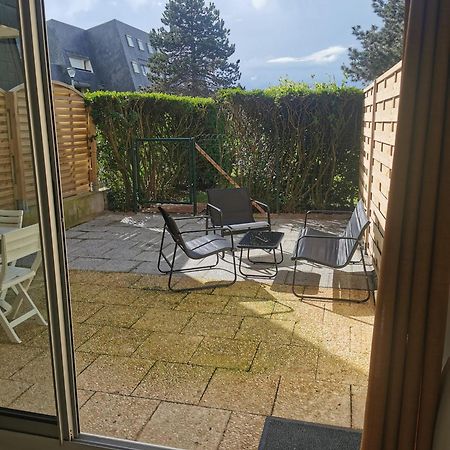 Appartement Acces Direct A La Plage Bernieres-sur-Mer Luaran gambar